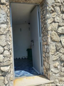 Lo spogliatoio scavato nella roccia