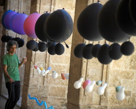 Un'opera dell'artista basco Alex Mendizabal