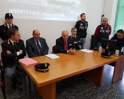 COMMODO