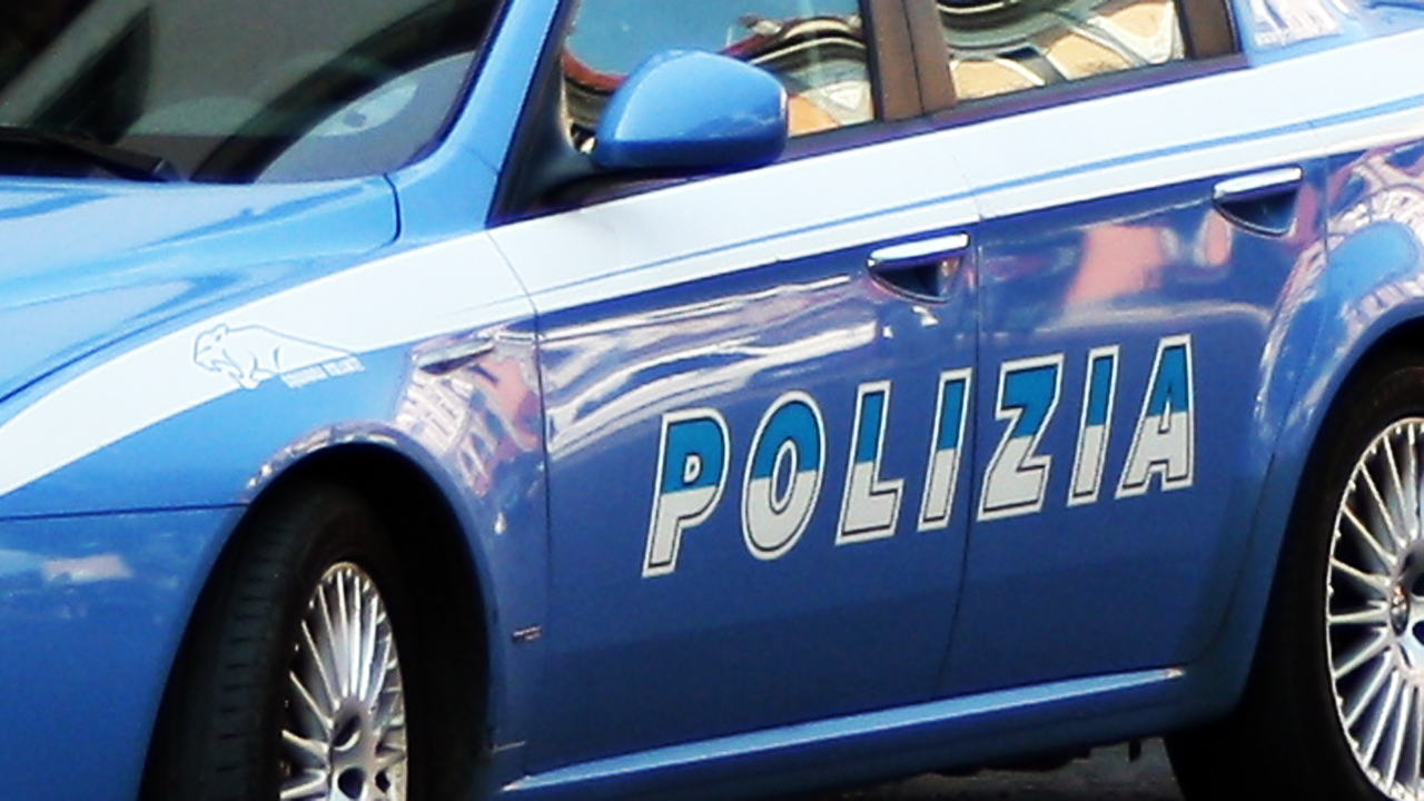 POLIZIA