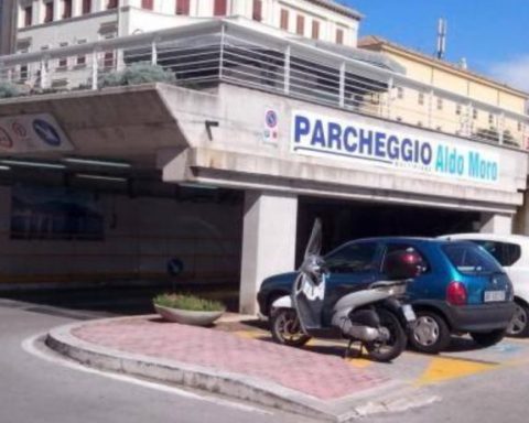 parcheggio-multipiano-aldo-moro-formia