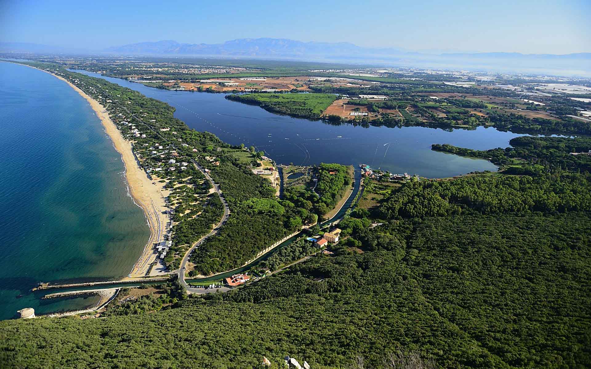 lago di paola sabaudia