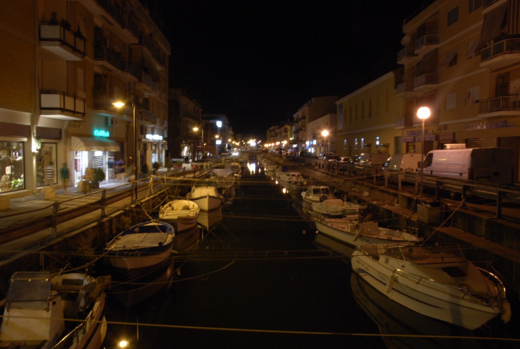 Terracina di notte