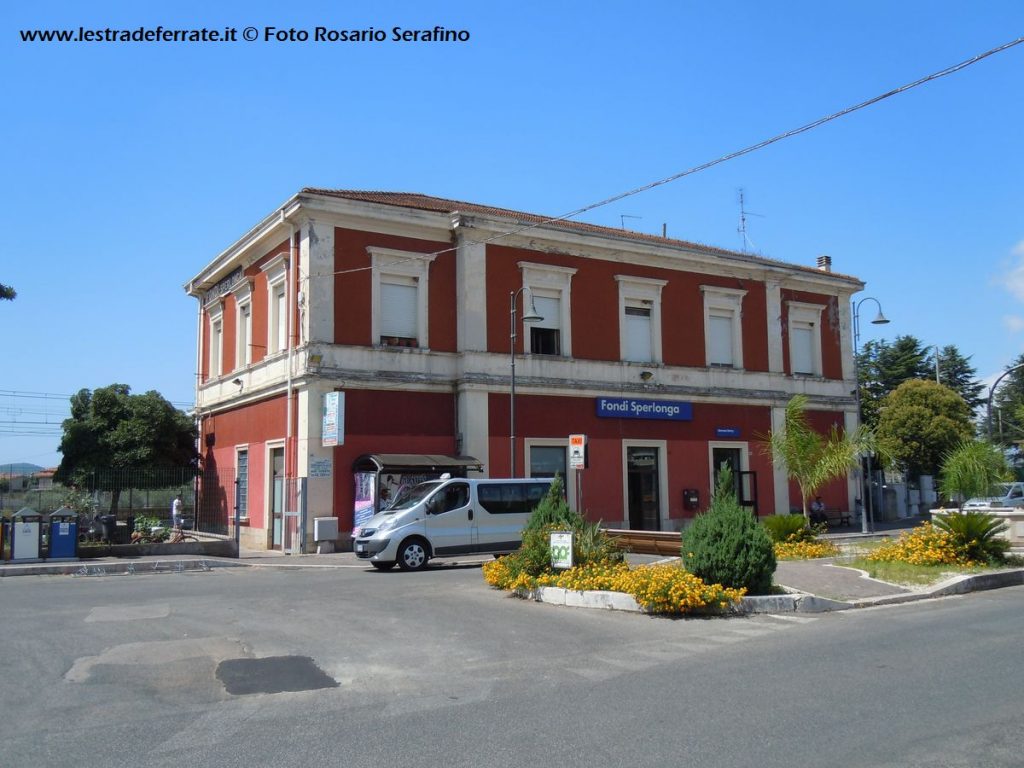 Stazione di Fondi