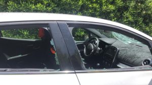 auto Pronto intervento sociale presa a sprangate a Latina