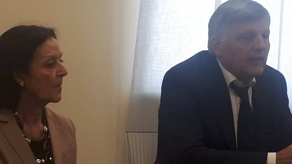 Il Prefetto di Latina Maria Rosa Trio e il sottosegretario dell'Interno Luigi Gaetti