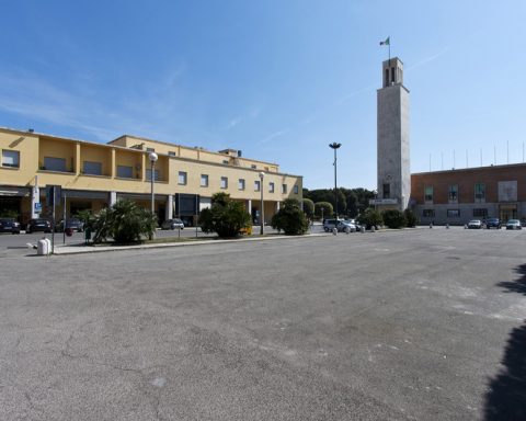 Piazza del Comune a Sabaudia