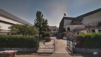 Liceo classico Dante Alighieri di Latina. Il luogo dove è stato fermato, dopo rocambolesco inseguimento, il pusher 28enne