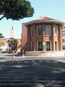 Palazzo_delle_Poste_Latina
