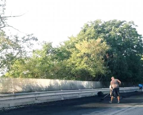 Un'immagine dello sversamento avvenuto questa mattina tra Formia e Gaeta