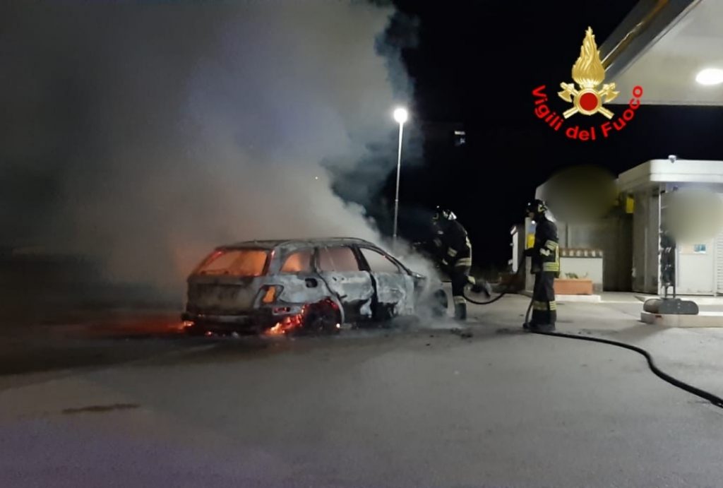 incendio auto 3