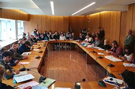 Un'immagine da un'aula di una commissione in Regione Lazo