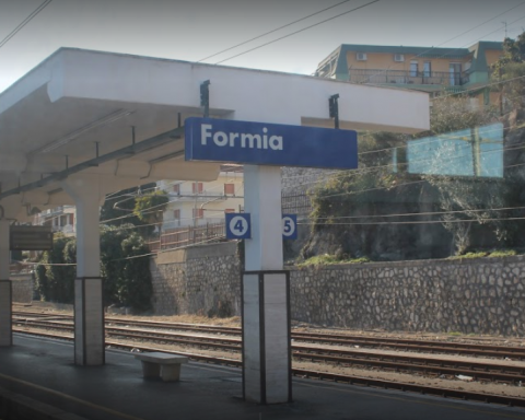 stazione fs formia