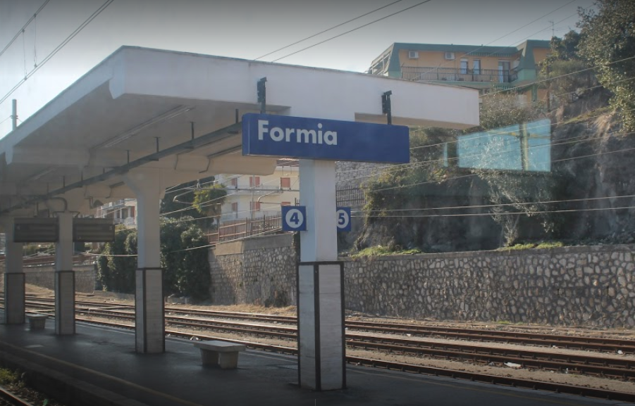 stazione fs formia