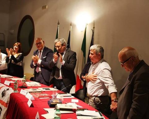 Solinas Rino e la stretta di mano del 5 ottobre (1)