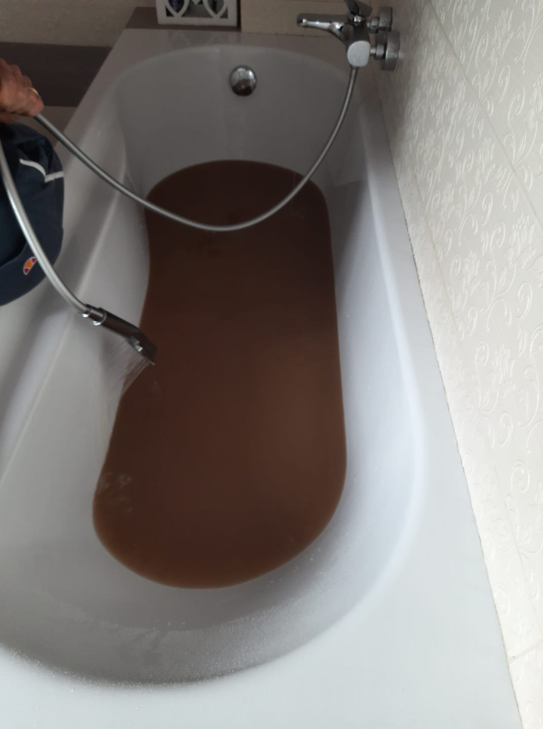 acqua torbida Formia