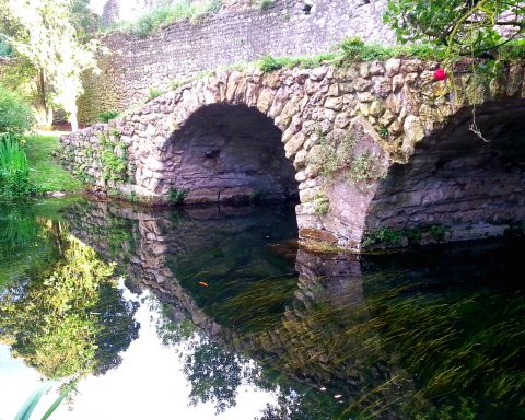 ponte del macello fiume ninfa