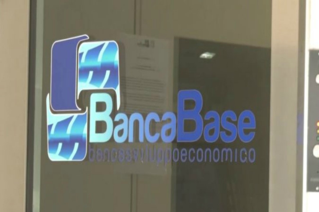 Banca-Base