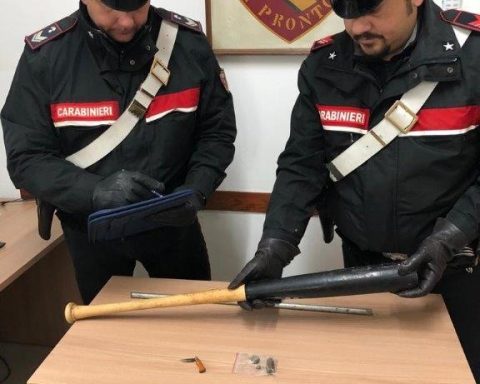 Latina armi e droga