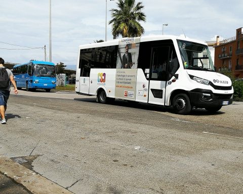 Un autobus della flotta di CSC