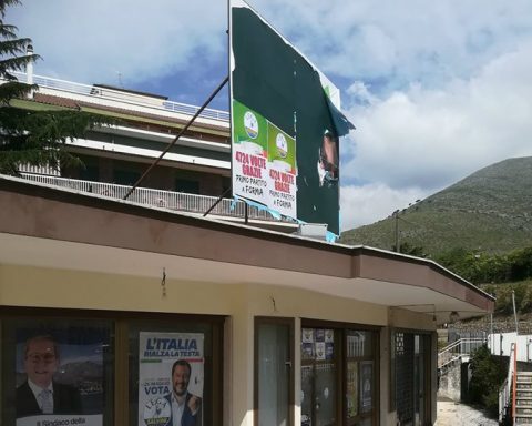 Ex sede della Lega di Formia (foto da latinaquotidiano.it)