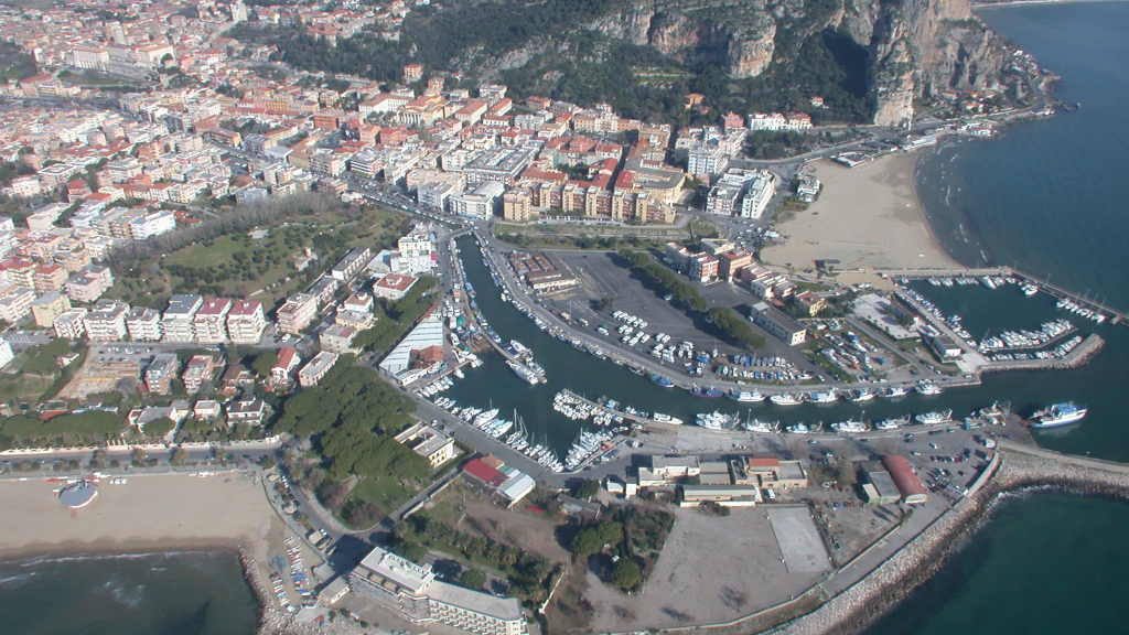arena del molo terracina