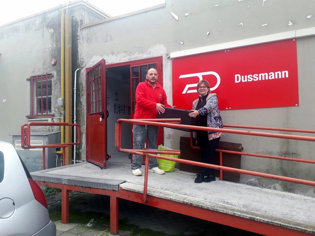 Dussmann Caritas Latina