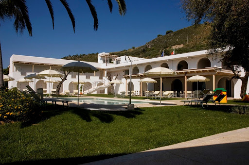Hotel Grotta di Tiberio (credit to www.hotelasperlonga.com)