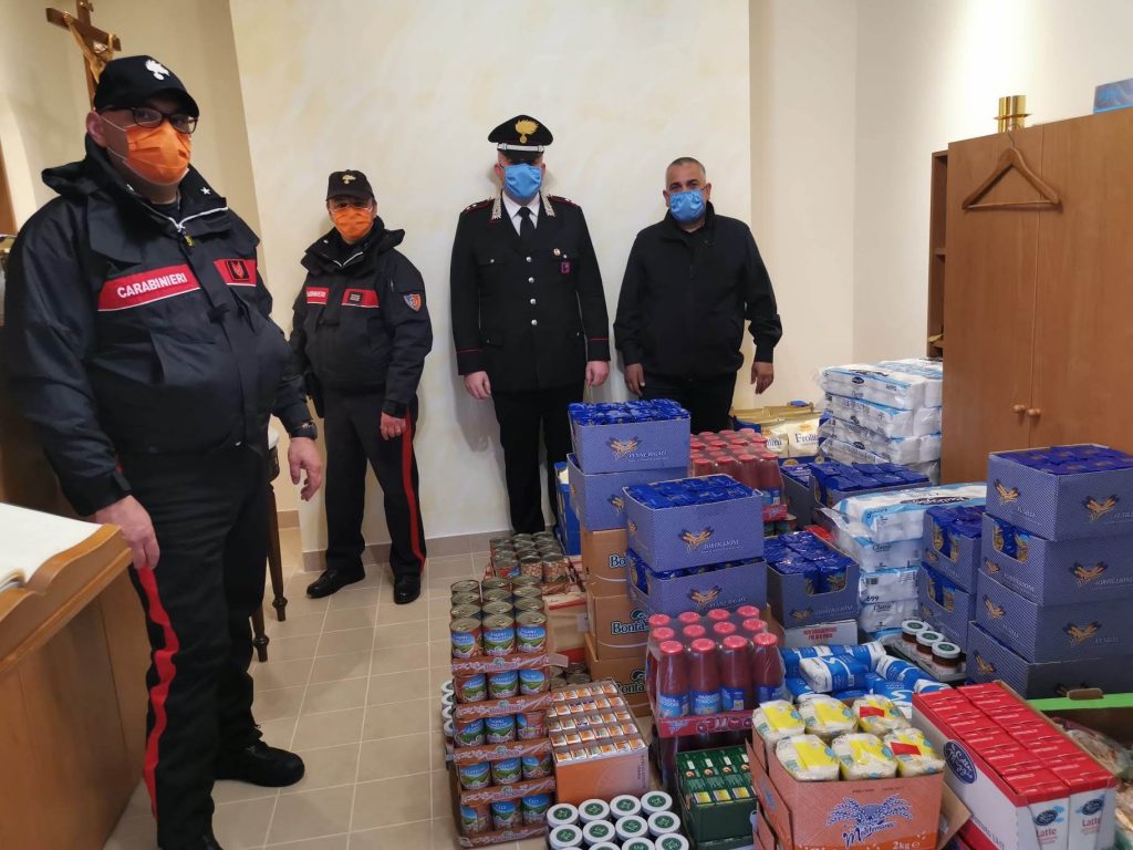 Donazione spesa Carabinieri Gaeta