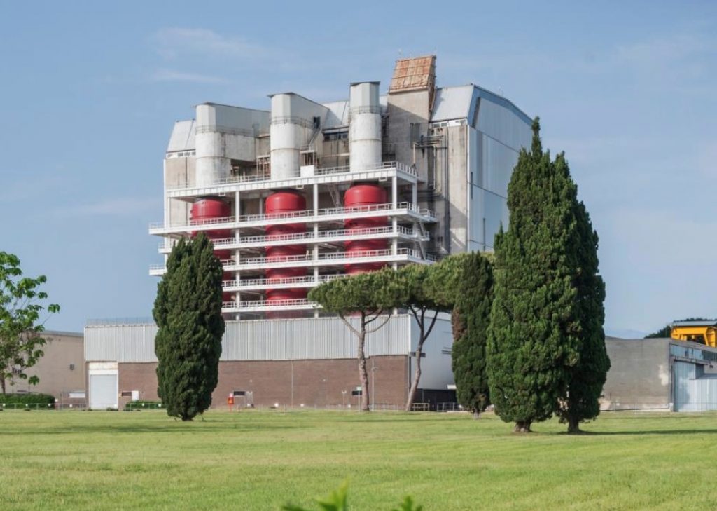 Centrale Nucleare di Latina attiva dal 1964 al 1986