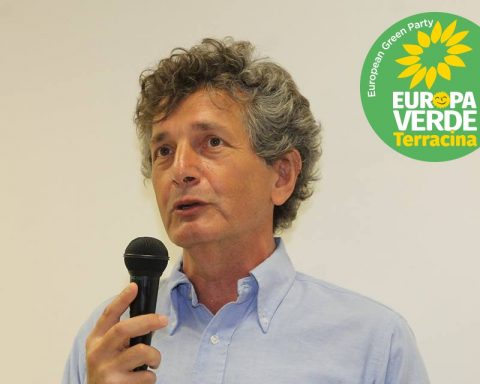 FOTO CO-PORTAVOCE GABRIELE SUBIACO CON LOGO