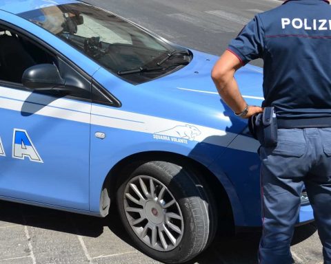 POLIZIA