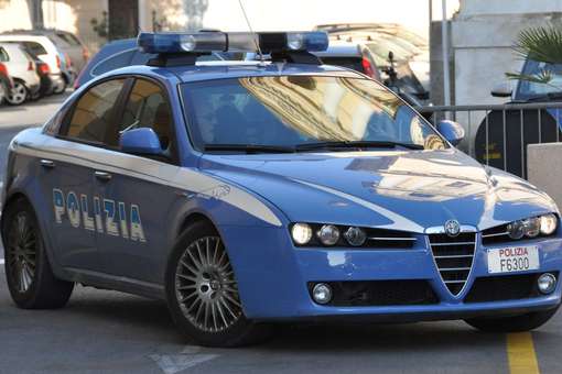 POLIZIA