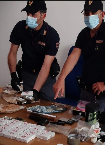 Il sequestro realizzato nell'officina di Vertaglia