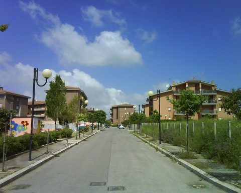 Via Caligola, Aprilia