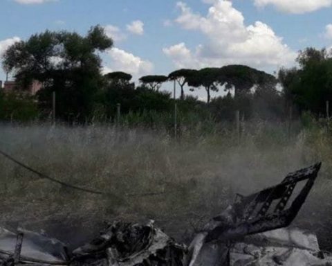 aereo-nettuno