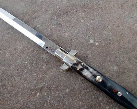 coltello-a-serramanico