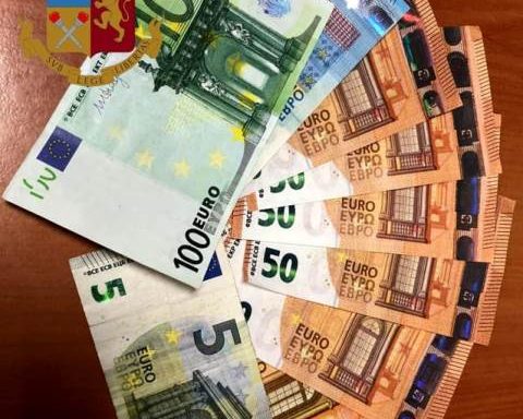 soldi falsi a Gaeta