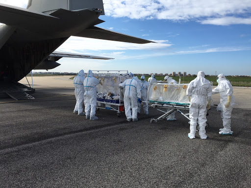alto biocontenimento aereo