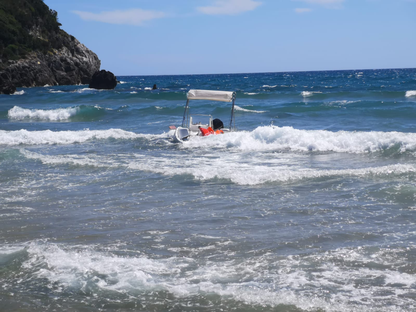 diportisti affondati