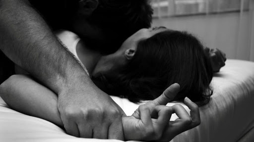 violenza sessuale