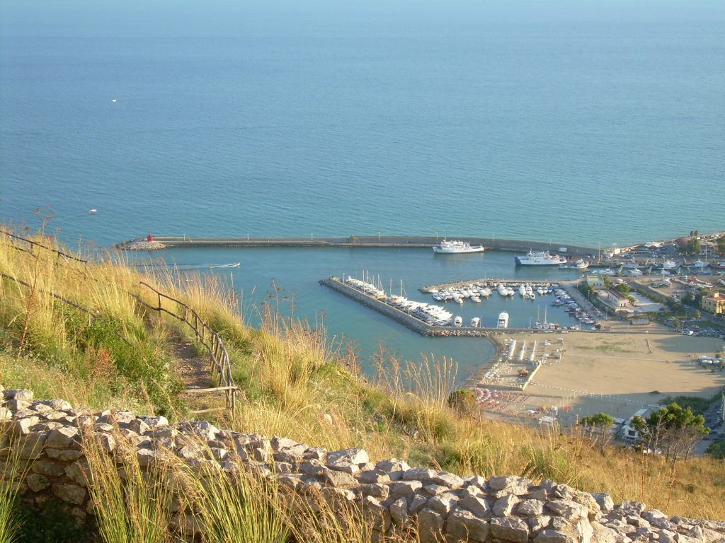 Terracina_porto