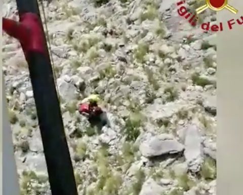 Gli escursionisti in difficoltà sul Monte Redentore a Formia