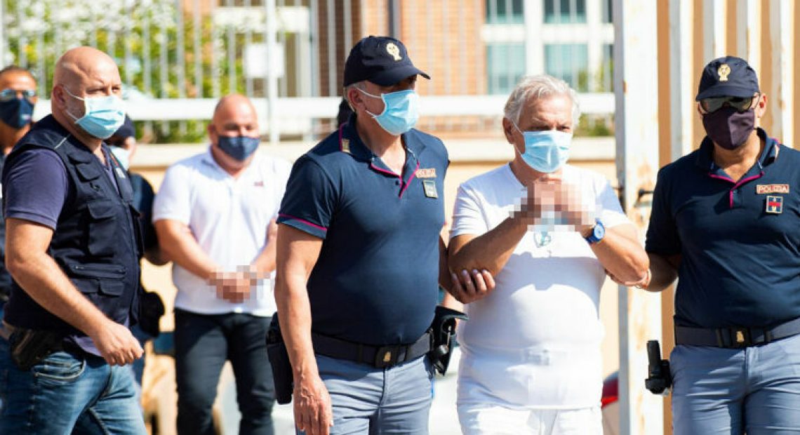 Pasquale Pirolo al momento dell'arresto
