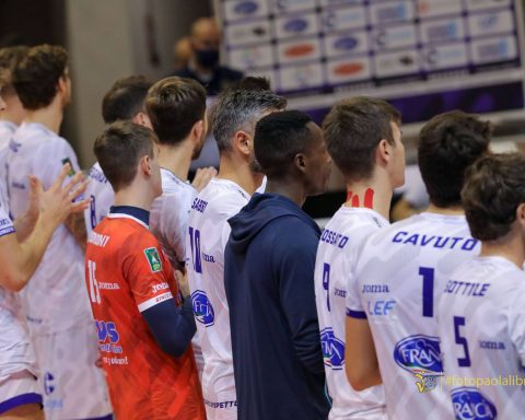 VOLLEY