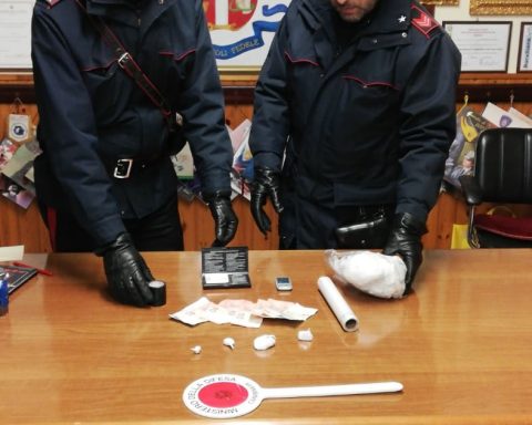Carabinieri Cori