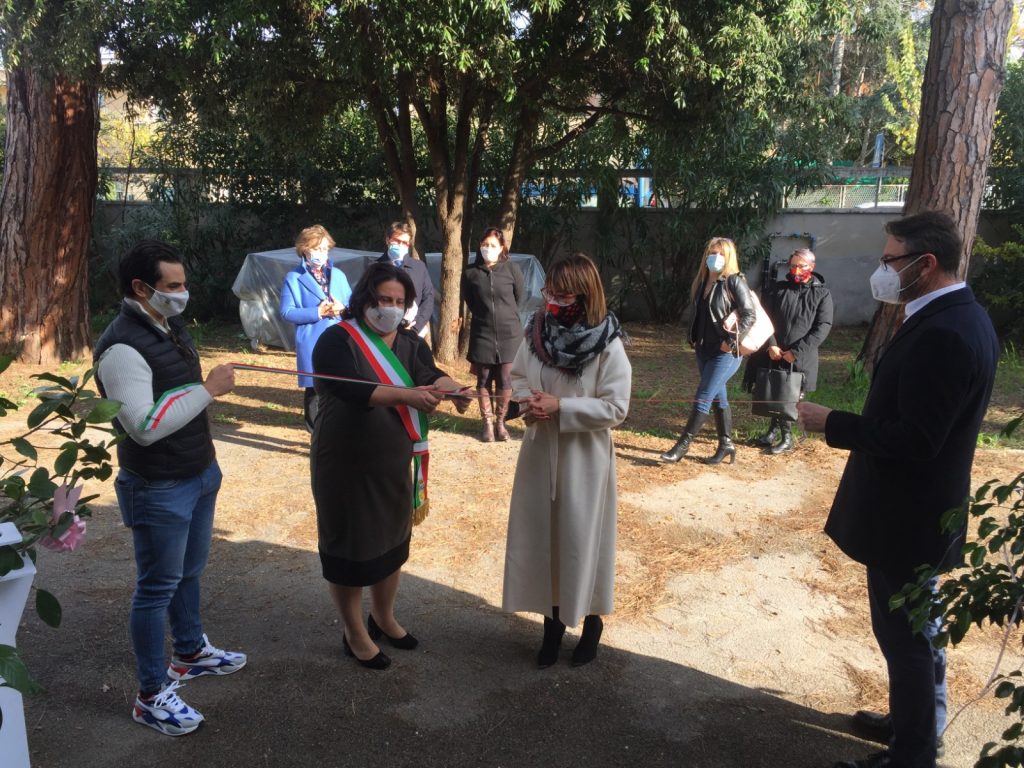 inaugurazione sportello rosa 3 (1)