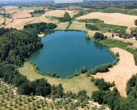 lago di giulianello