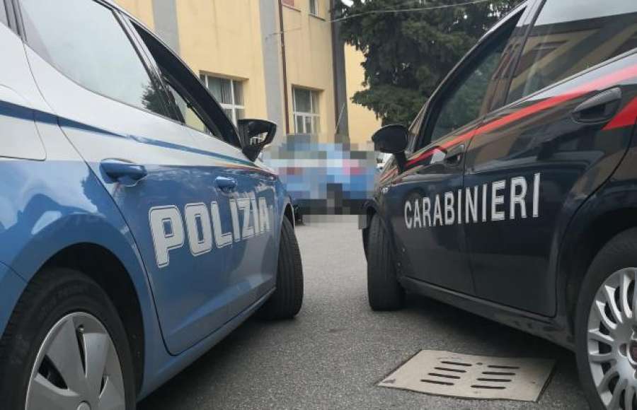 POLIZIA CARABINIERI