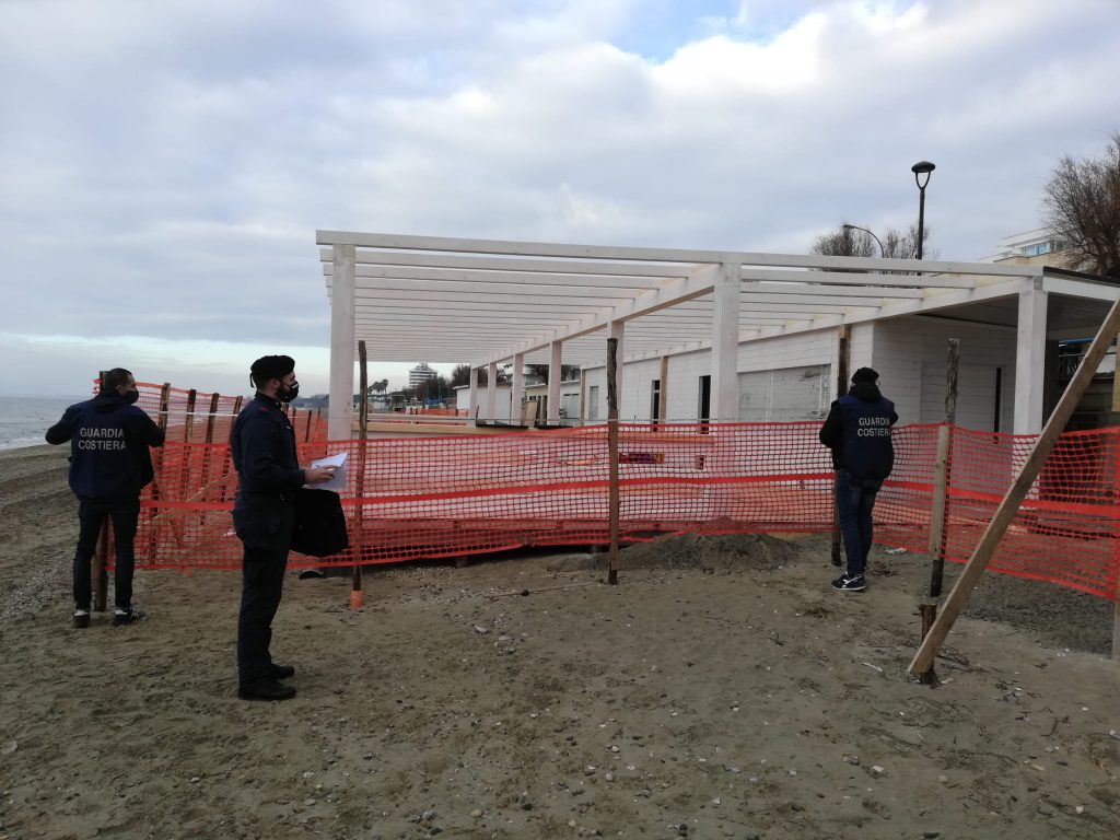 Cantiere La Vela sequestrato